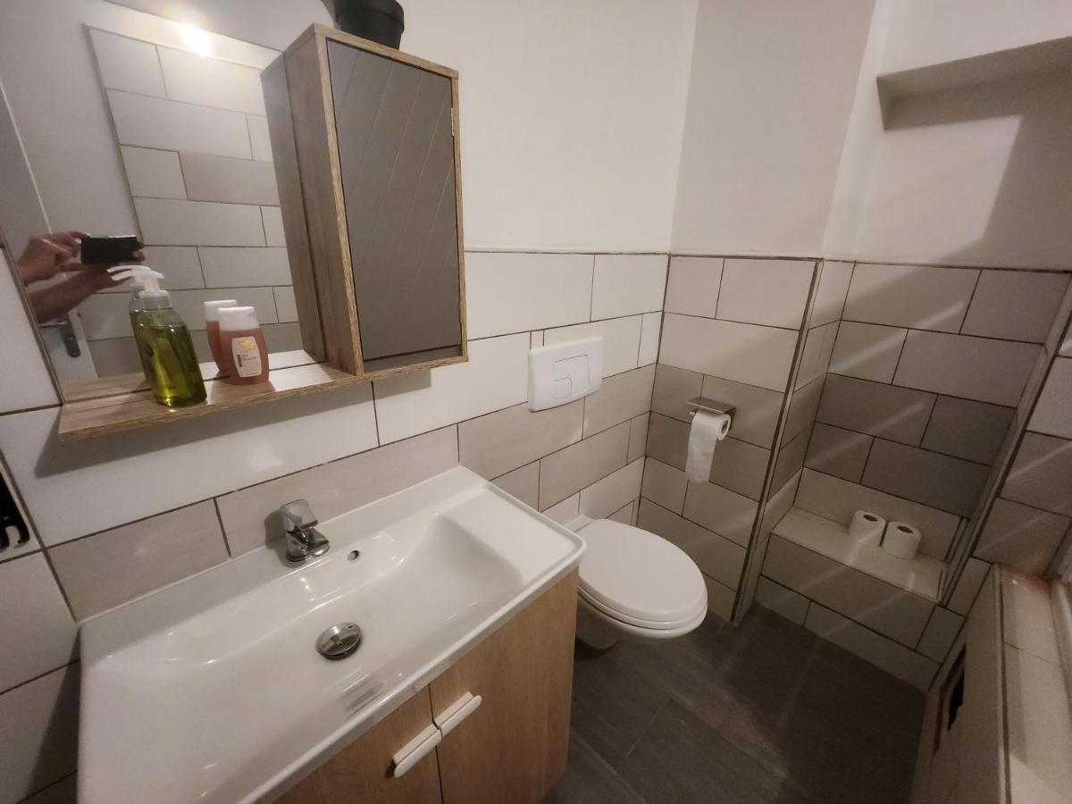 Spacieux 2 Chambres, Lumineux 巴勒迪克 外观 照片